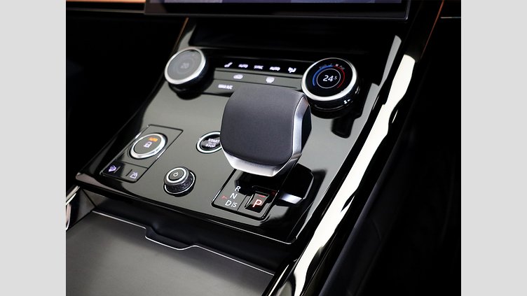 2023 Approved Land Rover Range Rover Sport Yulong White AWD D350 Dynamic HSE