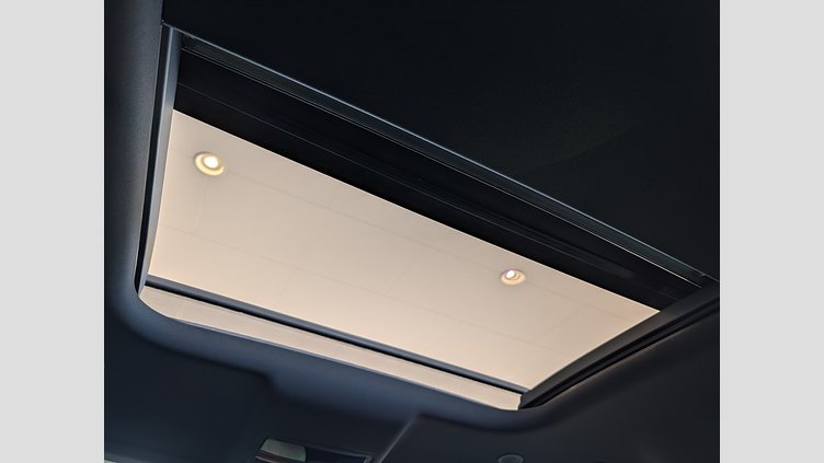 2023 認定中古車 Land Rover Defender 110 カルパチアングレイ D300 AWD（AT） X-DYNAMIC HSE