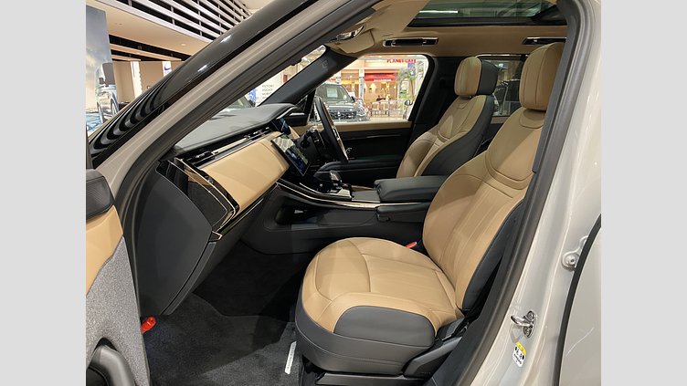 2024 認定中古車 Land Rover Range Rover Sport ボラスコグレイ P550eプラグインハイブリッド（ガソリン） スタンダードホイールベース Autobiography