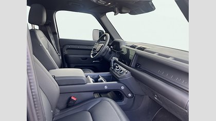 Defender 110 24