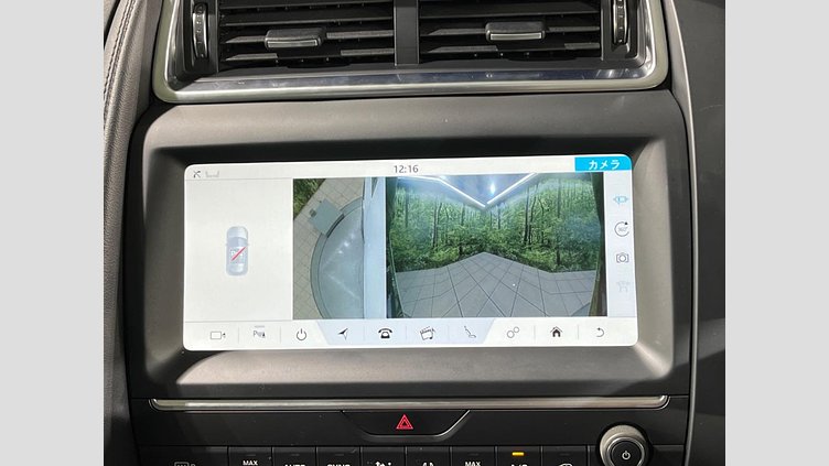 2019 認定中古車 Jaguar E-Pace フジホワイト D180 オートマチック全輪駆動 S