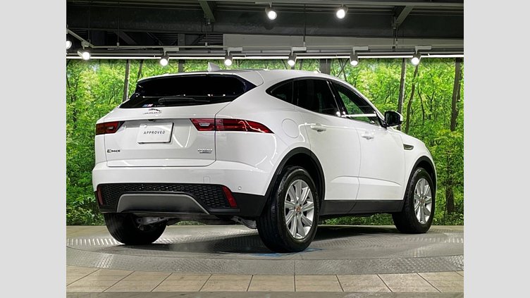 2019 認定中古車 Jaguar E-Pace フジホワイト D180 オートマチック全輪駆動 S