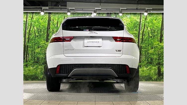 2019 認定中古車 Jaguar E-Pace フジホワイト D180 オートマチック全輪駆動 S