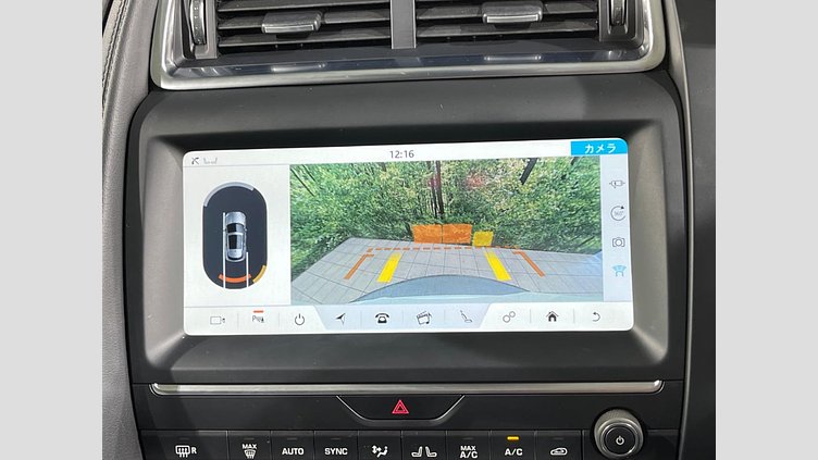 2019 認定中古車 Jaguar E-Pace フジホワイト D180 オートマチック全輪駆動 S