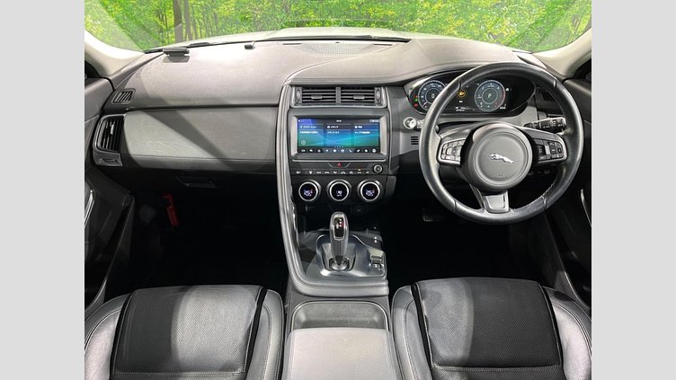 2019 認定中古車 Jaguar E-Pace フジホワイト D180 オートマチック全輪駆動 S