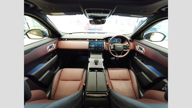 2024 認定中古車 Land Rover Range Rover Velar ハクバシルバー P400eプラグインハイブリッド（ガソリン） スタンダードホイールベース Dynamic HSE