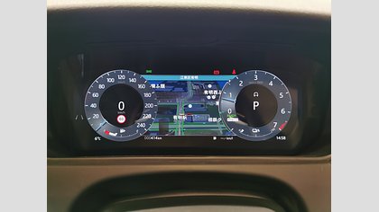 Range Rover Velar 23