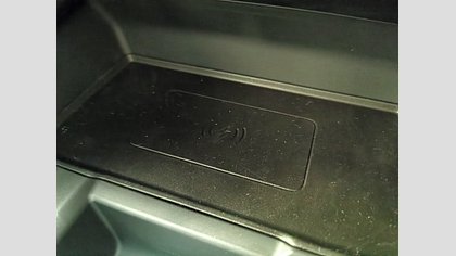 Range Rover Velar 25