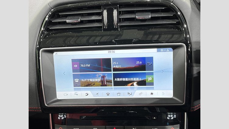 2016 認定中古車 Jaguar XE Fuji White 2WD S