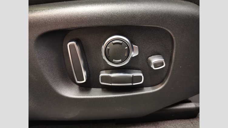 2023 認定中古車 Land Rover Range Rover Velar ザダルグレイ D200マイルドハイブリッド（ディーゼル） Standard Wheelbase Dynamic HSE