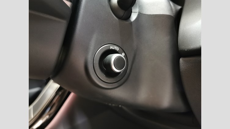 2023 認定中古車 Land Rover Range Rover Velar ザダルグレイ D200マイルドハイブリッド（ディーゼル） Standard Wheelbase Dynamic HSE