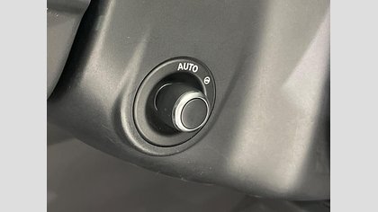 Range Rover Velar 17