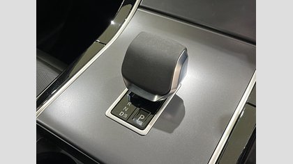 Range Rover Velar 30