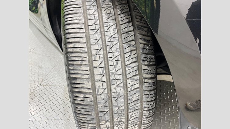 2023 認定中古車 Land Rover Range Rover Velar サントリーニブラック P250ガソリン Standard Wheelbase Dynamic HSE