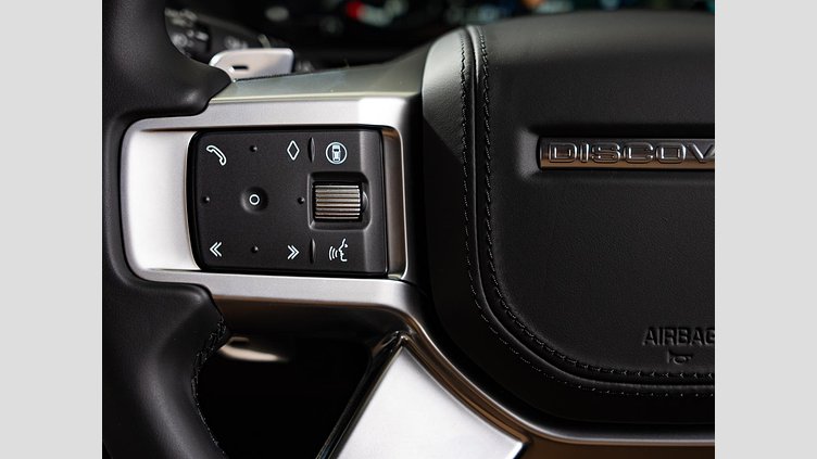 2024 認定中古車 Land Rover Discovery フジホワイト D350マイルドハイブリッド（ディーゼル） Dynamic HSE