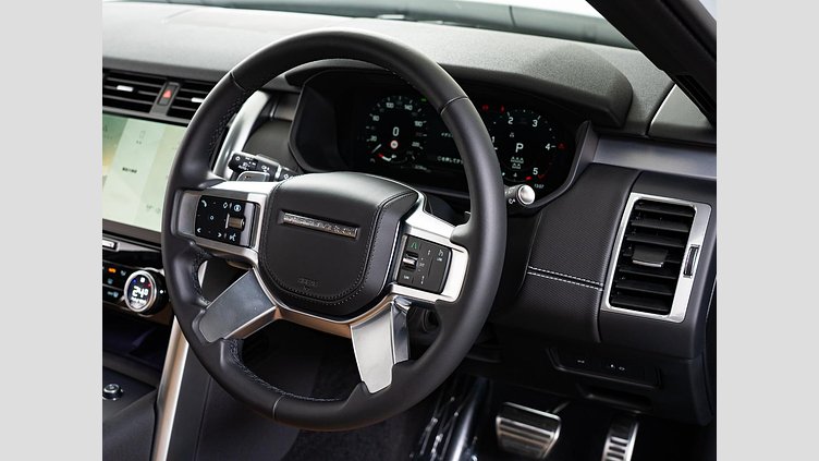 2024 認定中古車 Land Rover Discovery フジホワイト D350マイルドハイブリッド（ディーゼル） Dynamic HSE