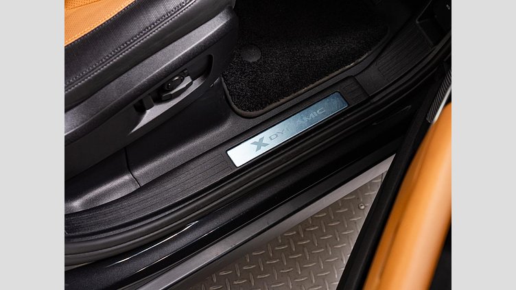 2024 認定中古車 Land Rover Defender 110 カルパチアングレイ D300 AWD（AT） X-DYNAMIC HSE