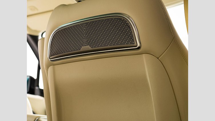 2024 認定中古車 Land Rover Range Rover サントリーニブラック D350 AWD MHEV（AT） スタンダードホイールベース Autobiography