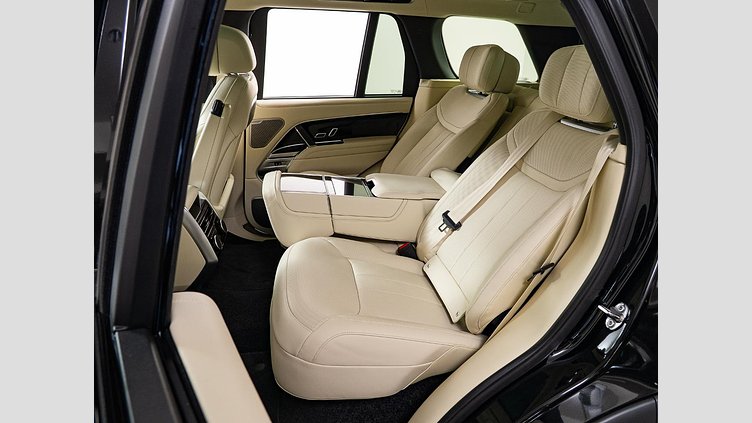 2024 認定中古車 Land Rover Range Rover サントリーニブラック D350 AWD MHEV（AT） スタンダードホイールベース Autobiography