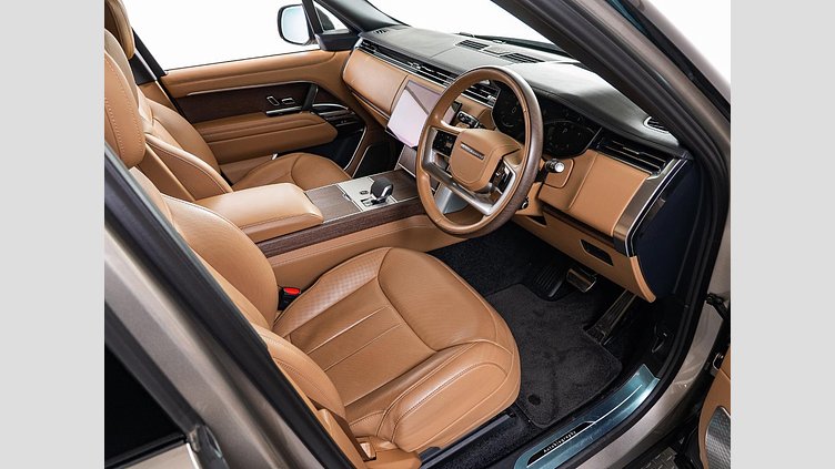 2023 認定中古車 Land Rover Range Rover バトゥミゴールド D300 AWD MHEV（AT） スタンダードホイールベース Autobiography