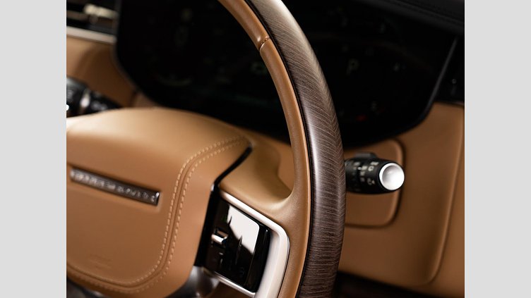 2023 認定中古車 Land Rover Range Rover バトゥミゴールド D300 AWD MHEV（AT） スタンダードホイールベース Autobiography