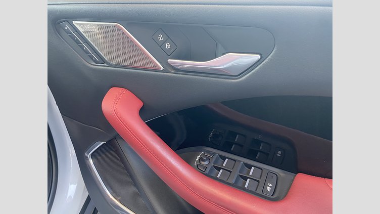 2021 認定中古車 Jaguar I-Pace ユーロンホワイト EV400 HSE