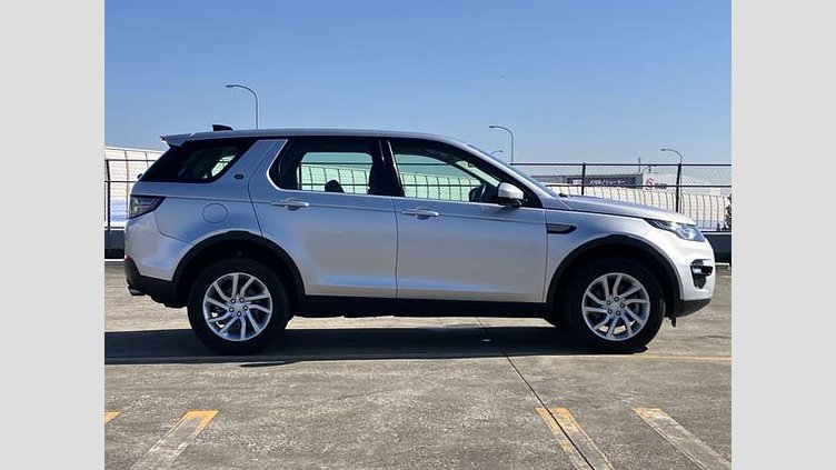 2019 認定中古車 Land Rover Discovery Sport Indus Silver 2.0 litre i4D Diesel SE D180