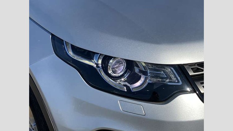 2019 認定中古車 Land Rover Discovery Sport Indus Silver 2.0 litre i4D Diesel SE D180