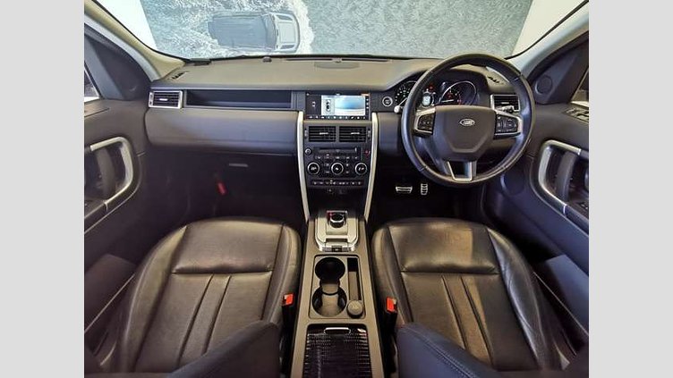 2019 認定中古車 Land Rover Discovery Sport Indus Silver 2.0 litre i4D Diesel SE D180