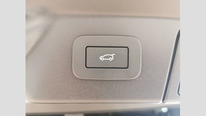 Range Rover Velar 15