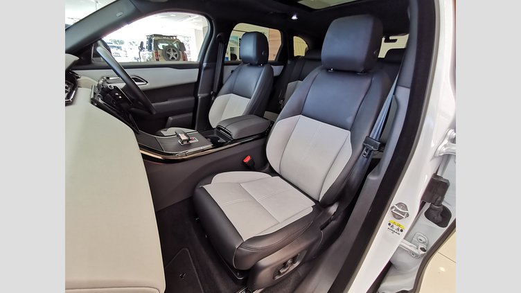 2024 認定中古車 Land Rover Range Rover Velar オストゥーニパールホワイト P250ガソリン Standard Wheelbase Dynamic SE