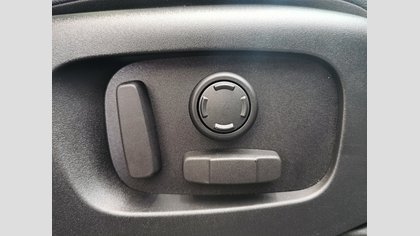 Range Rover Velar 36