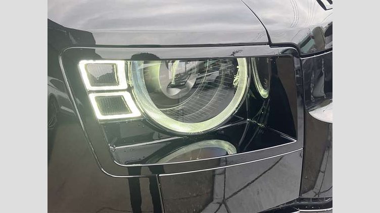 2022 認定中古車 Land Rover Defender 110 サントリーニブラック D300 AWD（AT） X