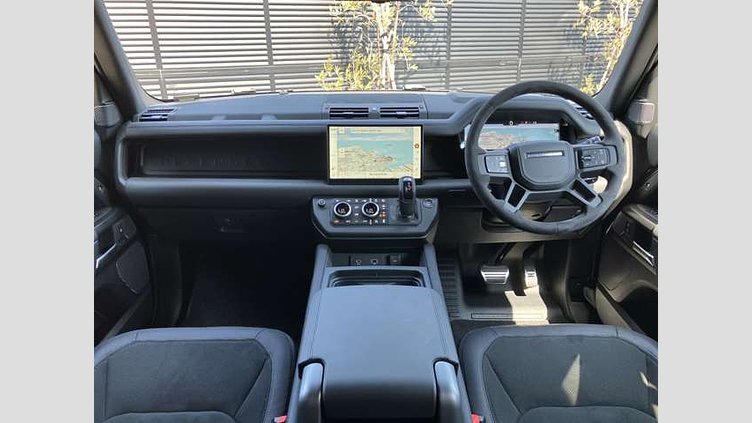 2024 認定中古車 Land Rover Defender 110 カルパチアングレイ P525 AWD (AT) V8