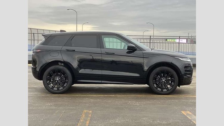 2024 認定中古車 Land Rover Range Rover Evoque サントリーニブラック D200マイルドハイブリッド（ディーゼル） スタンダードホイールベース DYNAMIC SE