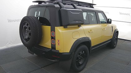 Defender 110 3