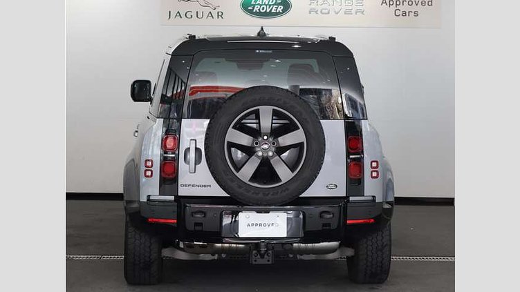 2022 認定中古車 Land Rover Defender 110 アイガーグレイ D300 AWD（AT） X-DYNAMIC SE