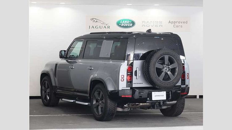 2022 認定中古車 Land Rover Defender 110 アイガーグレイ D300 AWD（AT） X-DYNAMIC SE