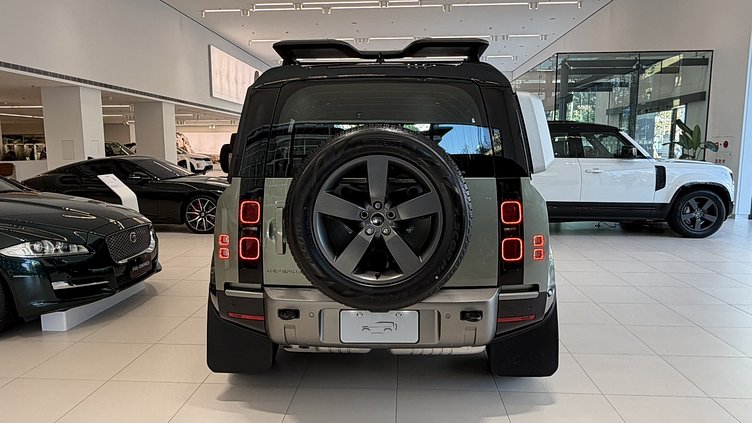 2025 新車 Land Rover Defender 110 (1DJ) 盤古大陸綠 Pangea Green D300  輕油電混合 X-Dynamic HSE
