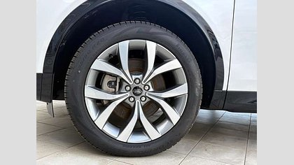 Discovery Sport 8