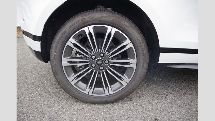 2024 認定中古車 Land Rover Range Rover Evoque フジホワイト プラグインハイブリッド（ガソリン） Standard Wheelbase DYNAMIC HSE