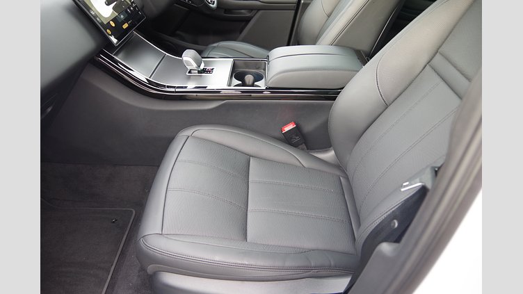 2024 認定中古車 Land Rover Range Rover Evoque フジホワイト プラグインハイブリッド（ガソリン） Standard Wheelbase DYNAMIC HSE