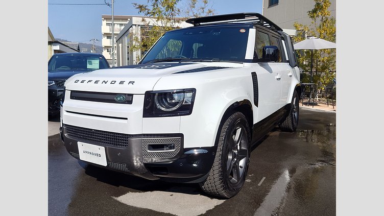 2025 認定中古車 Land Rover Defender 130 フジホワイト D350 ディーゼルマイルドハイブリッド X-Dynamic SE