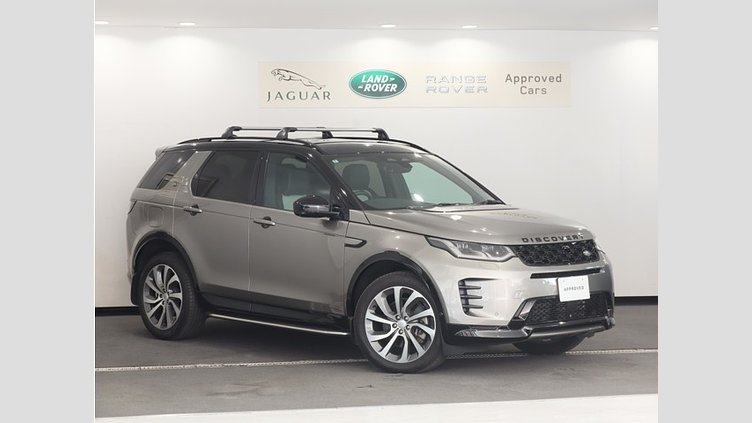 2024 認定中古車 Land Rover Discovery Sport シリコンシルバー D200マイルドハイブリッド（ディーゼル） 標準ホイール DYNAMIC SE