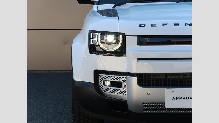 2024 認定中古車 Land Rover Defender 110 フジホワイト D350 ディーゼルマイルドハイブリッド S