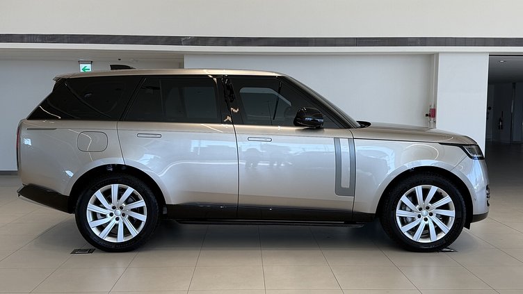 2024 認證中古車 Land Rover Range Rover (1DM) Batumi Gold 巴統金 P400 汽油 (輕油電混合) 標準軸距 SE