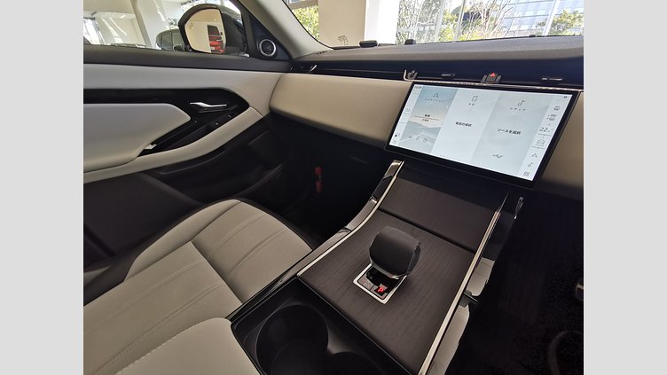 2025 認定中古車 Land Rover Range Rover Evoque オストゥーニパールホワイト D200マイルドハイブリッド（ディーゼル） Standard Wheelbase DYNAMIC SE