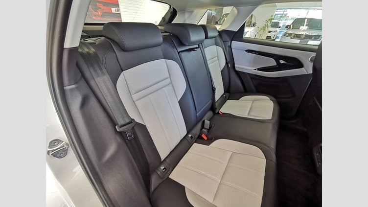 2025 認定中古車 Land Rover Range Rover Evoque オストゥーニパールホワイト D200マイルドハイブリッド（ディーゼル） Standard Wheelbase DYNAMIC SE