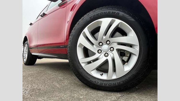 2019 認定中古車 Land Rover Range Rover Evoque フィレンツェレッド D180 R-DYNAMIC S