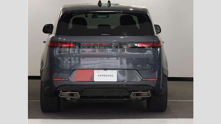 2023 認定中古車 Land Rover Range Rover Sport ヴァレジネブルー 3.0リッター6気筒400PSターボチャージドガソリンMHEV（オートマチック） FIRST EDITION